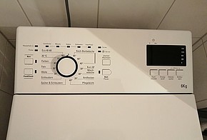 Bedienfeld der neuen Waschmaschine der Autoin Anne Weißbach (2021)